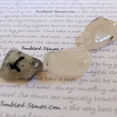 Tourmalinated quartz tumbled stones